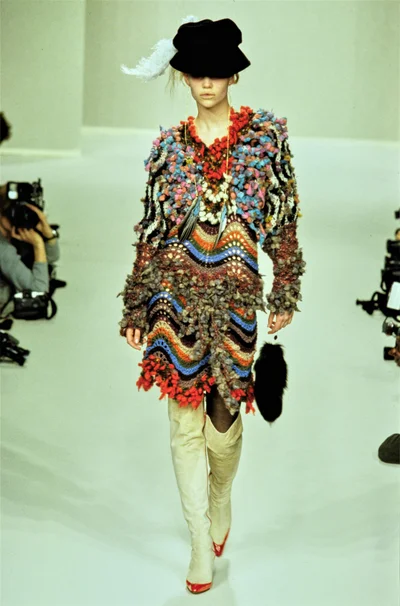 Look 15